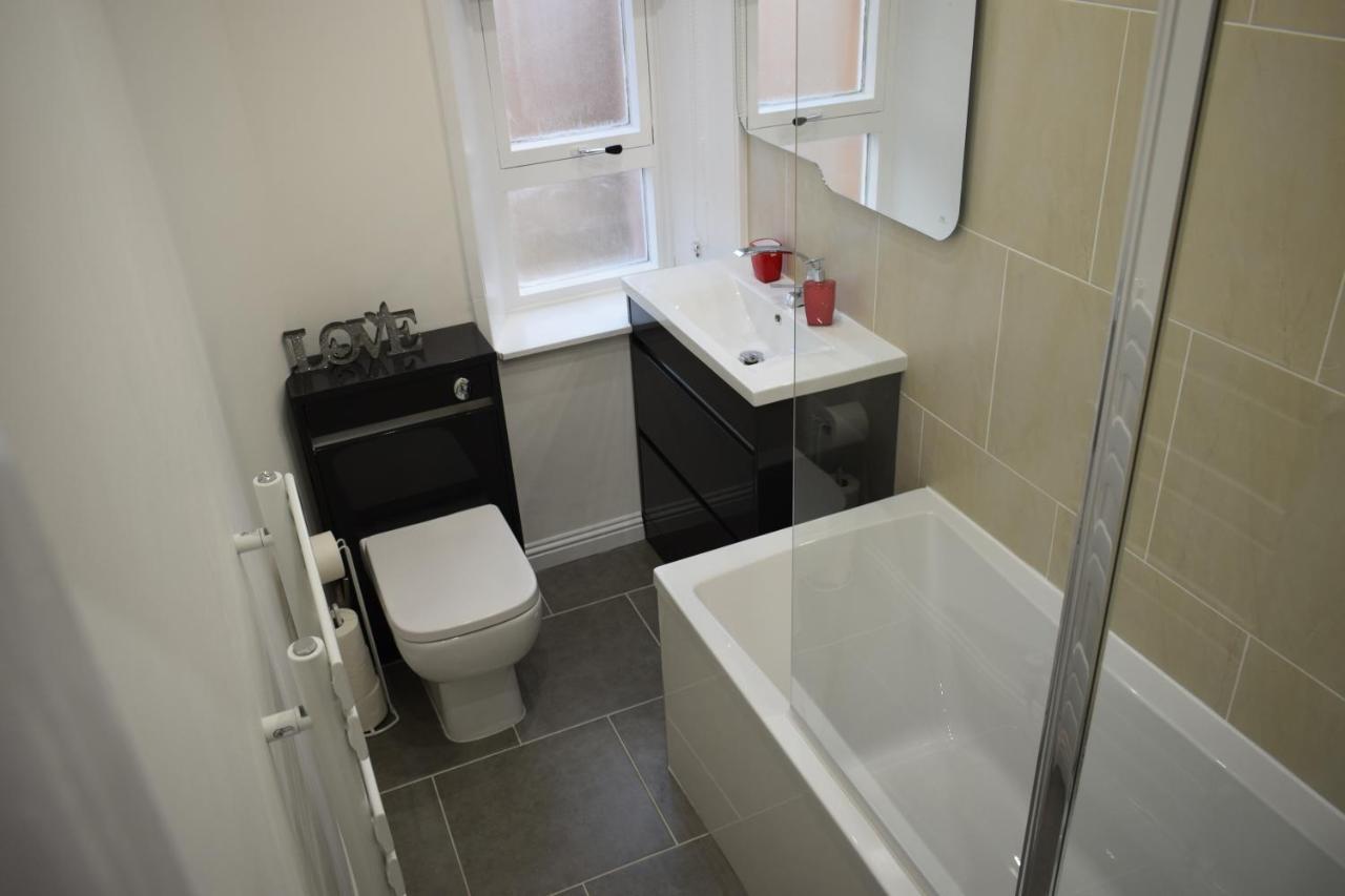 Glasgow Lovely Apartment D&N Exterior foto